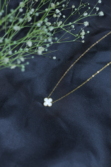 White Clover Chain