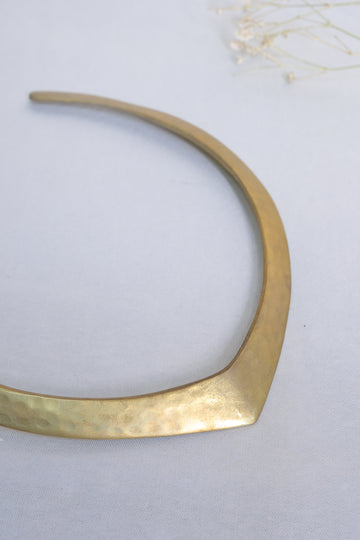 Manvi – Handcrafted Brass Collar Choker