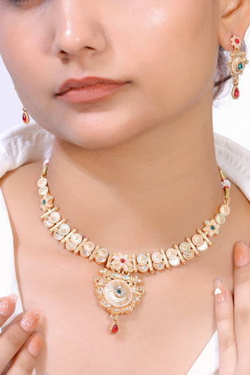 Celera Gold-Toned Kundan Floral Necklace Set