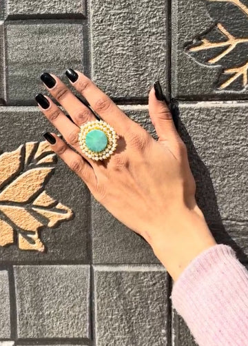Harry Regal Pearl Ring