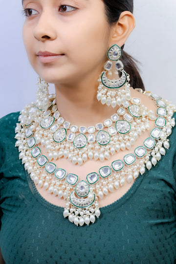 Maharniyaa – Grand Pearl Kundan Bridal Set