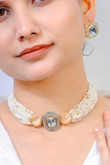 Virelle White Bead Choker Set