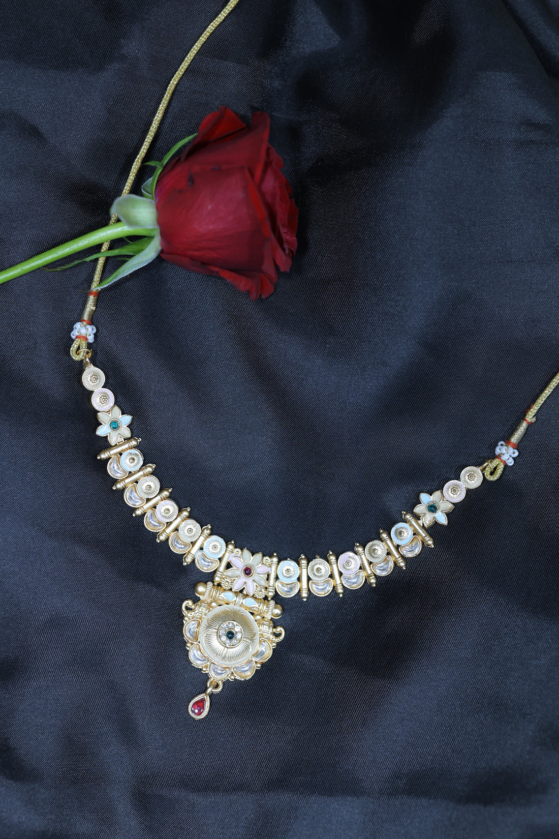 Celera Gold-Toned Kundan Floral Necklace Set