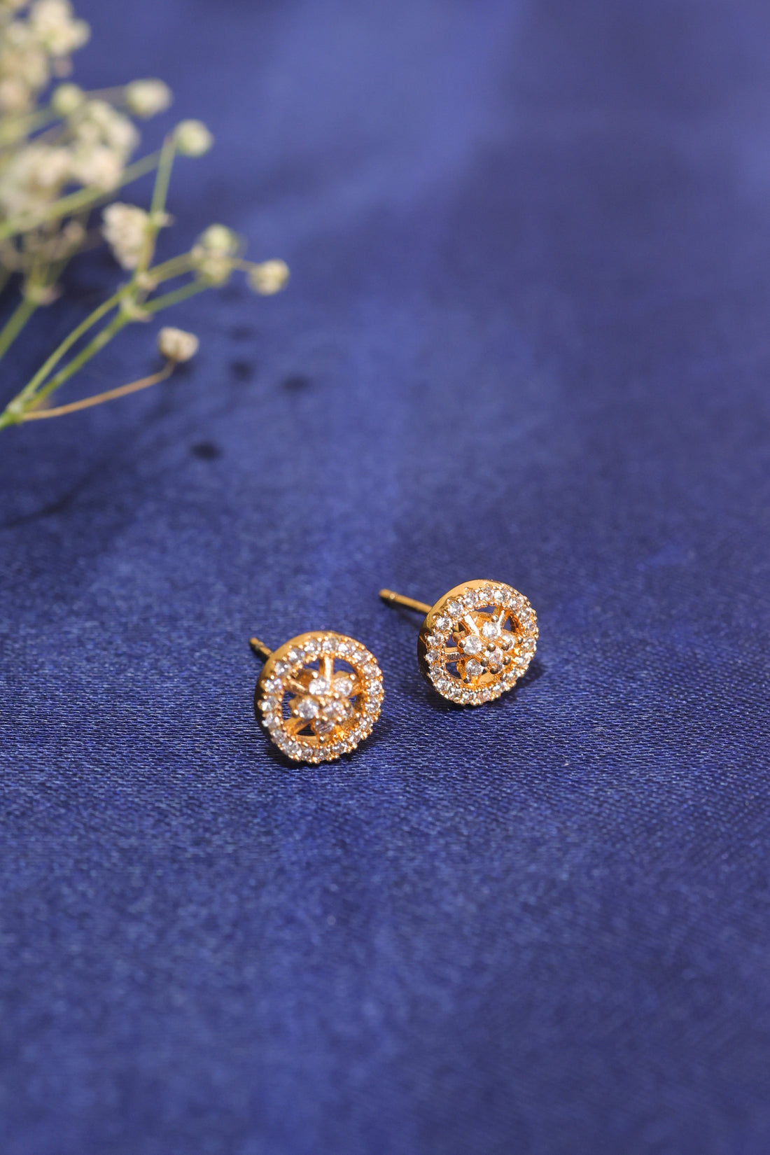 Simple Studs