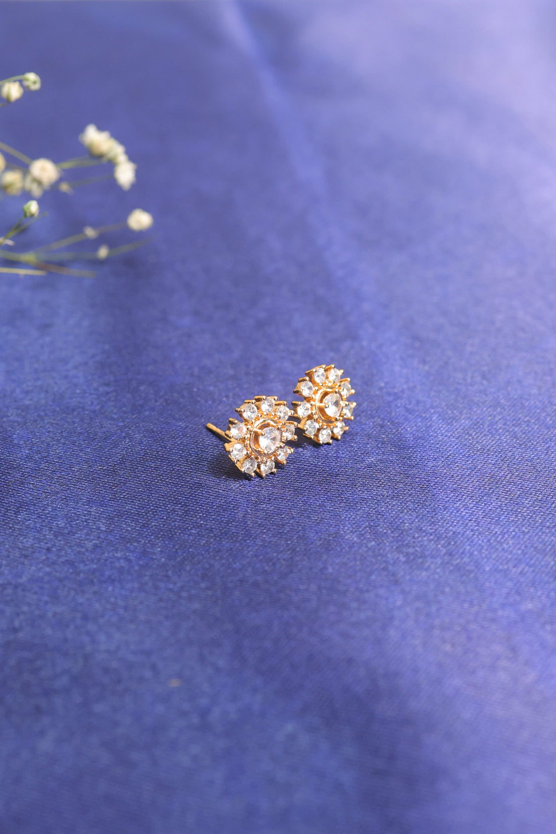 Daisy Shine Studs