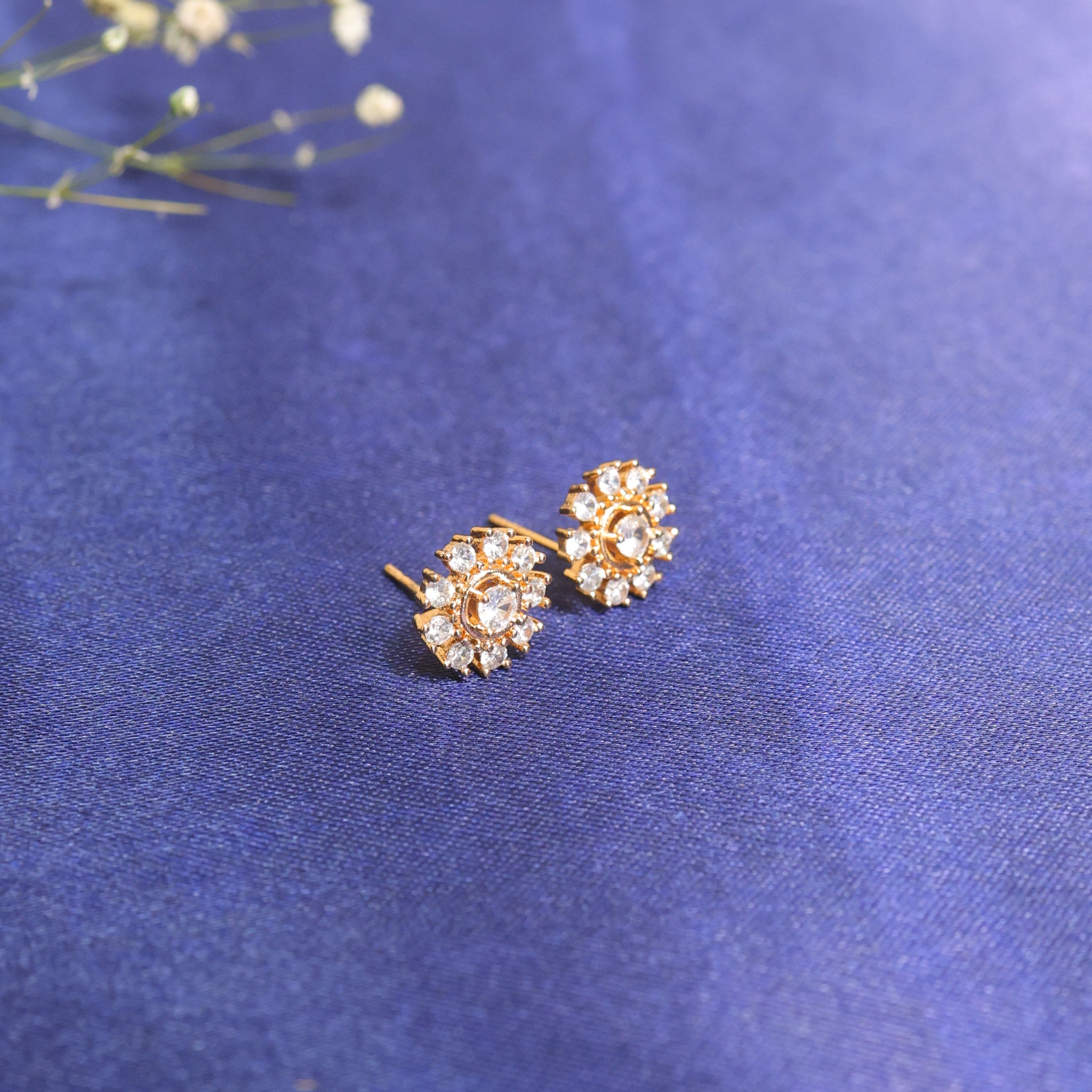 Daisy Shine Studs