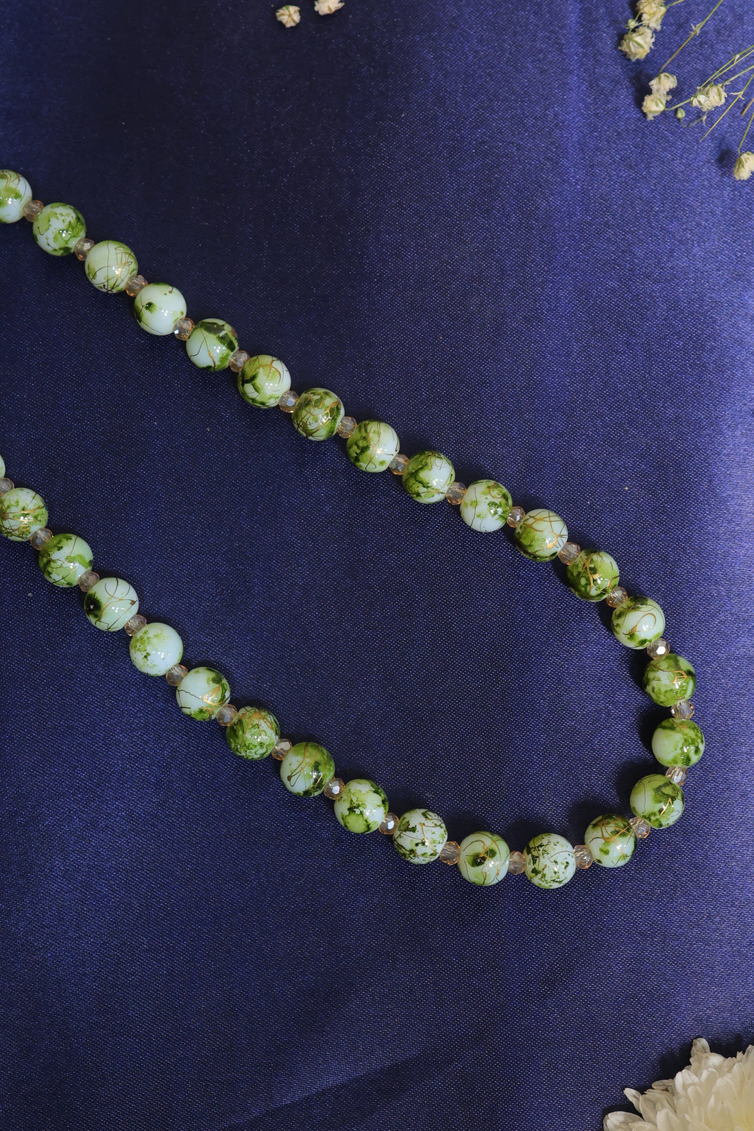 Dazlyn – Handcrafted Moss Green Beaded Jewelry Set