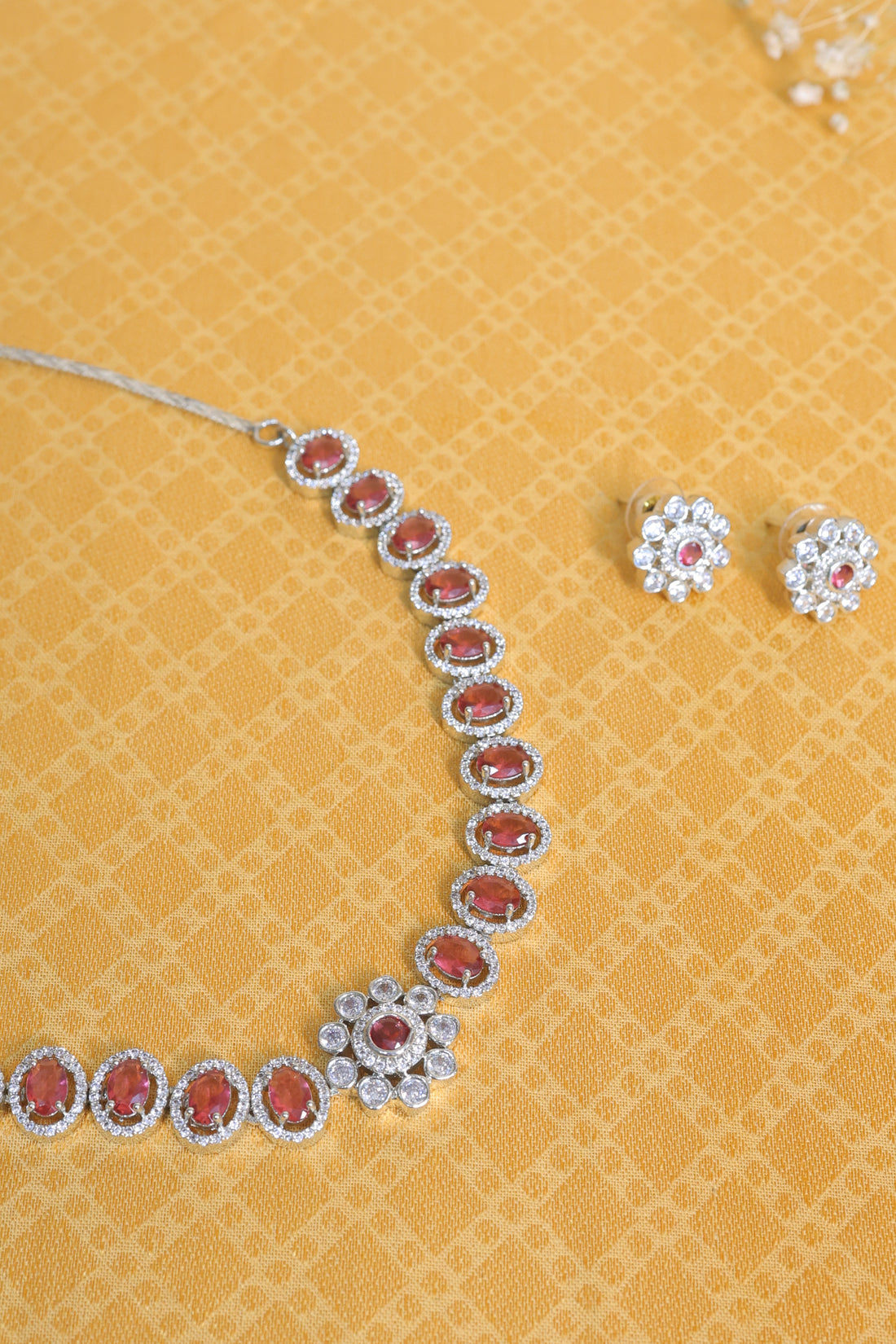 Elowen Ruby Oval Necklace Set