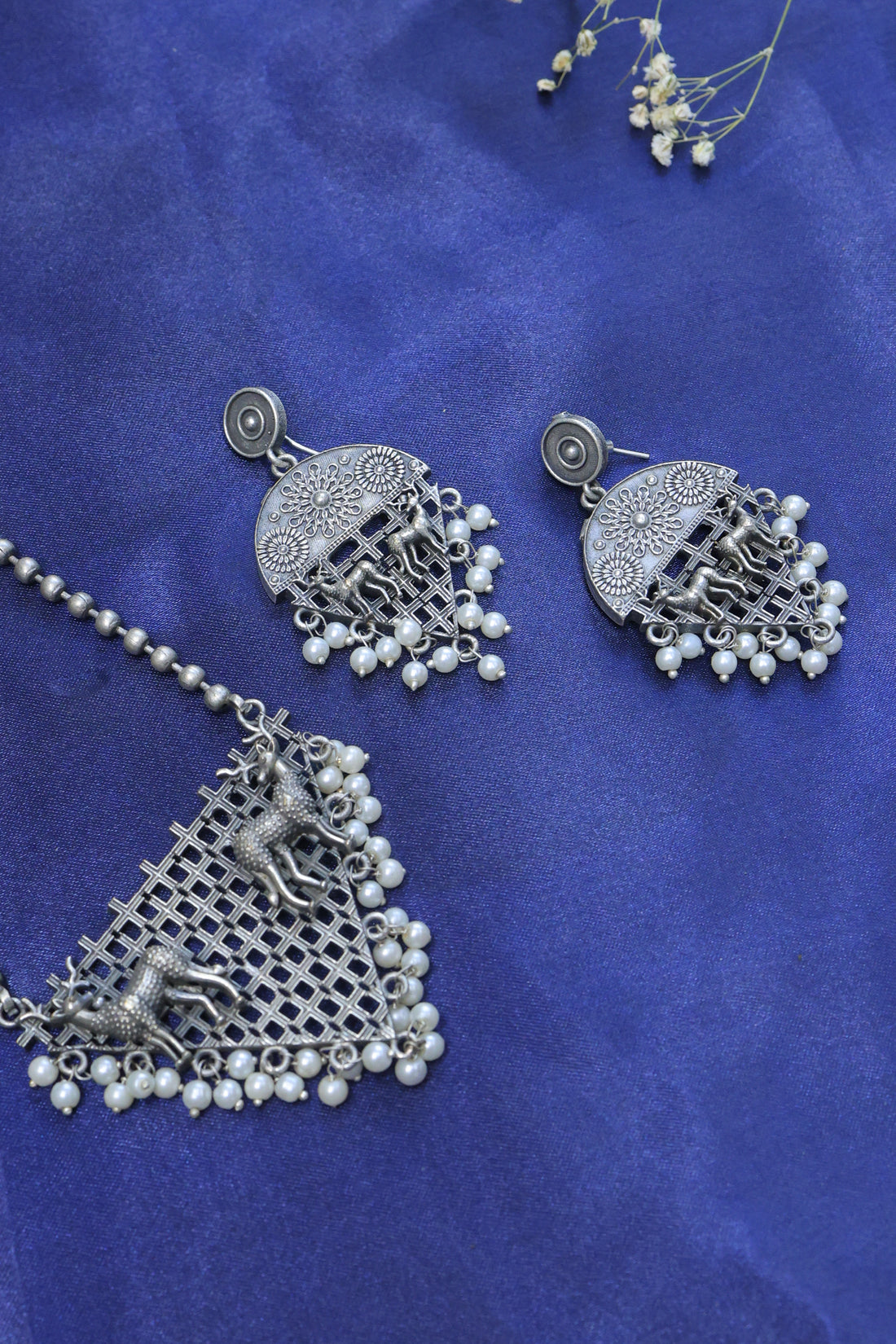 Vanya Antlered Grace Tribal Necklace