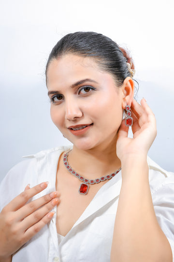 Dewdrop Scarlet Shine Necklace Set