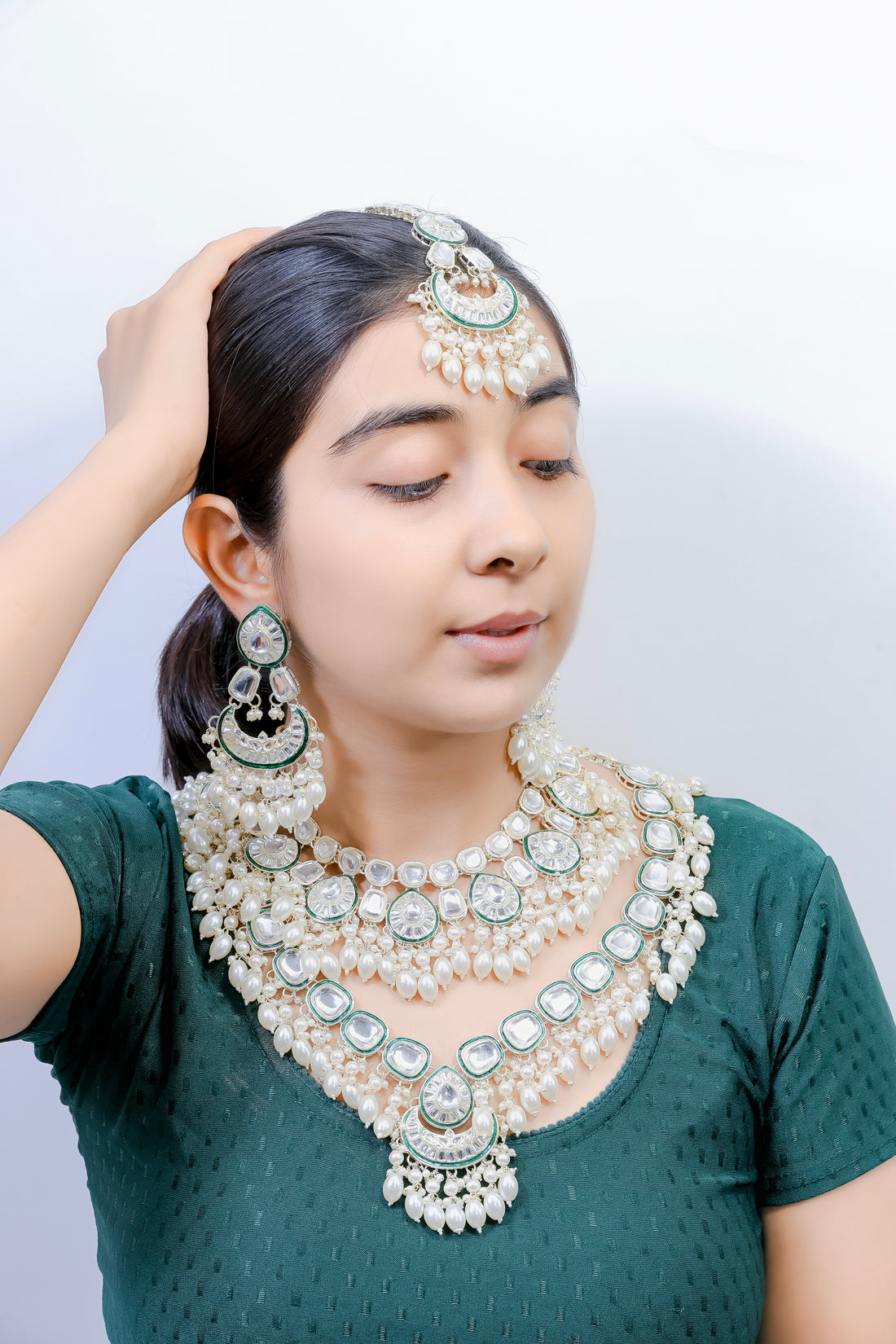 Maharniyaa – Grand Pearl Kundan Bridal Set