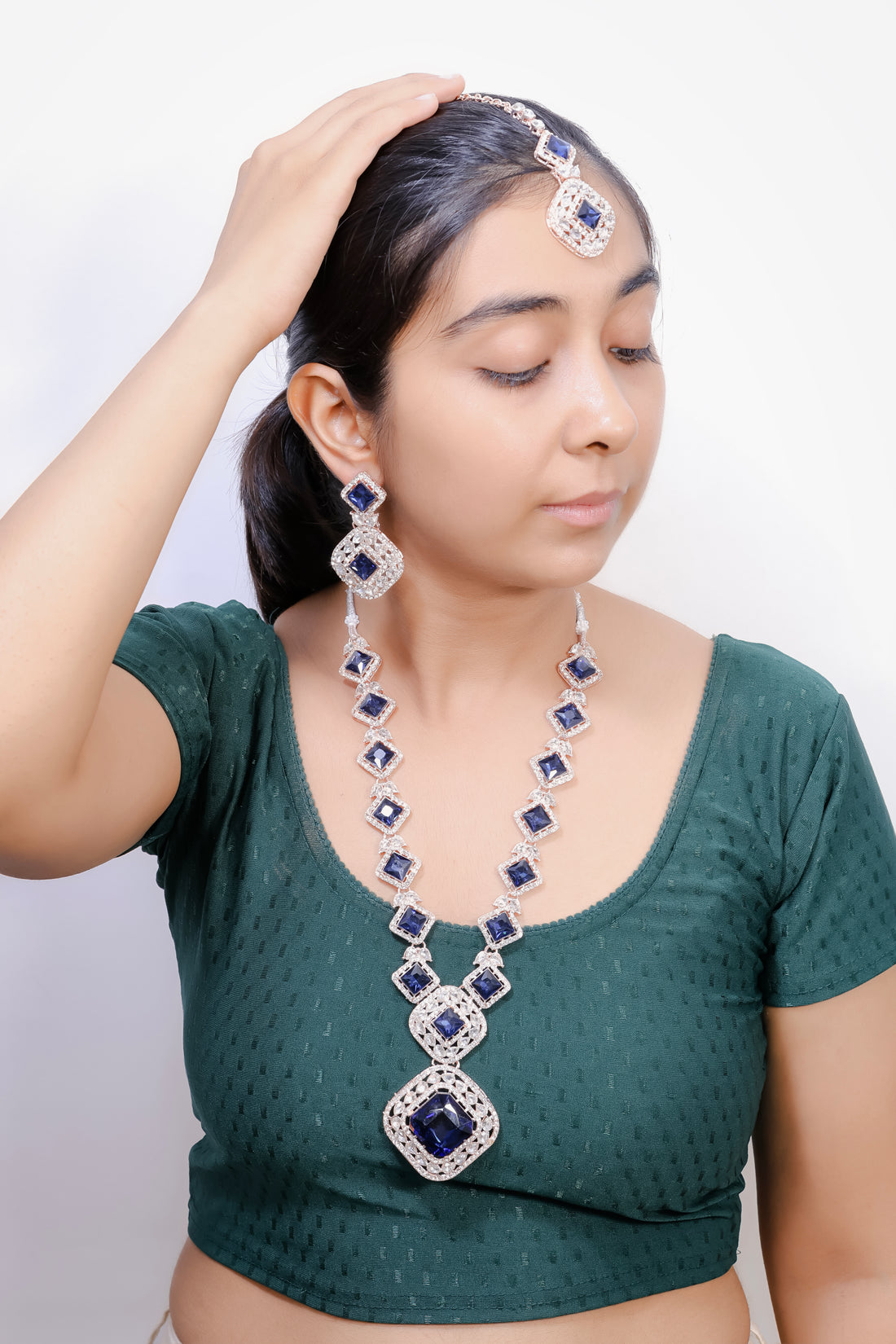 Mirnaya – Royal Blue Stone Statement Set