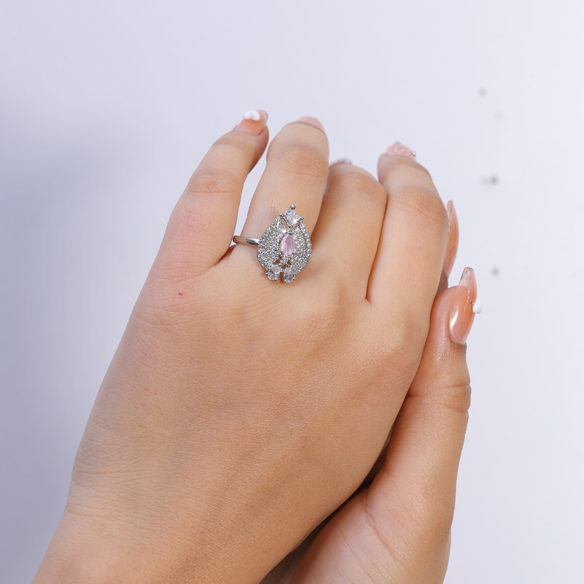 Prism Ring – A Spark of Soft Elegance